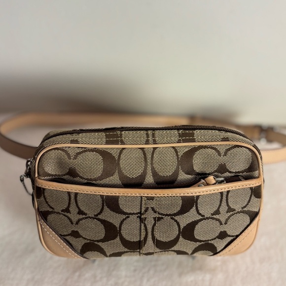 Coach Tan & Brown Signature Belt Bag w/ Leather Trim x Dust-bag & Box - Picture 1 of 14